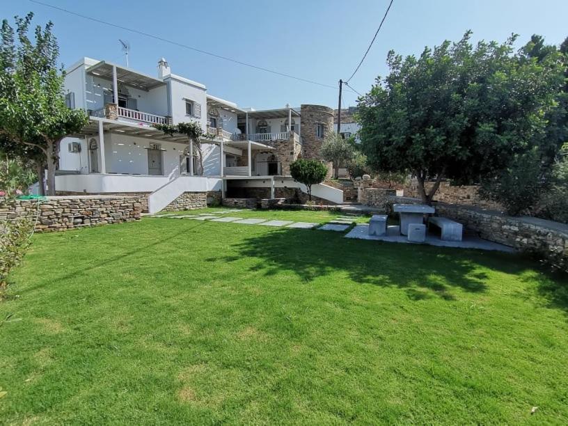 Elia Apartments Agios Romanos ภายนอก รูปภาพ
